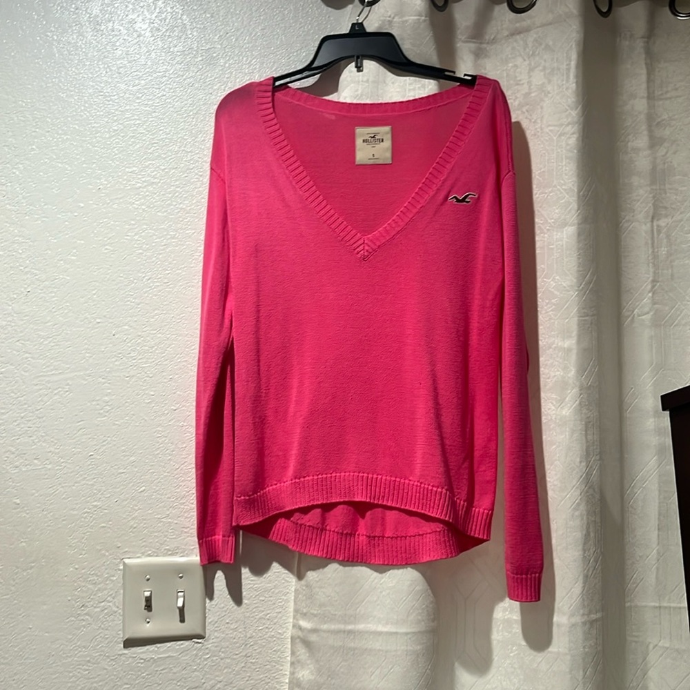 Hollister sweater size Small